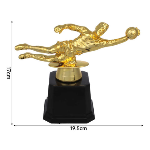 Trofeo de Arquero 15 cm – Portero Atajando Balón